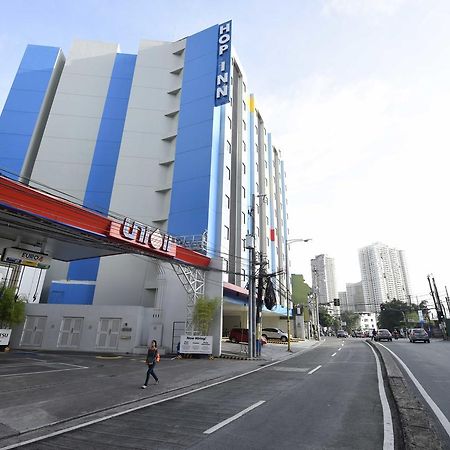 Hop Inn Hotel Makati Avenue Manila Esterno foto